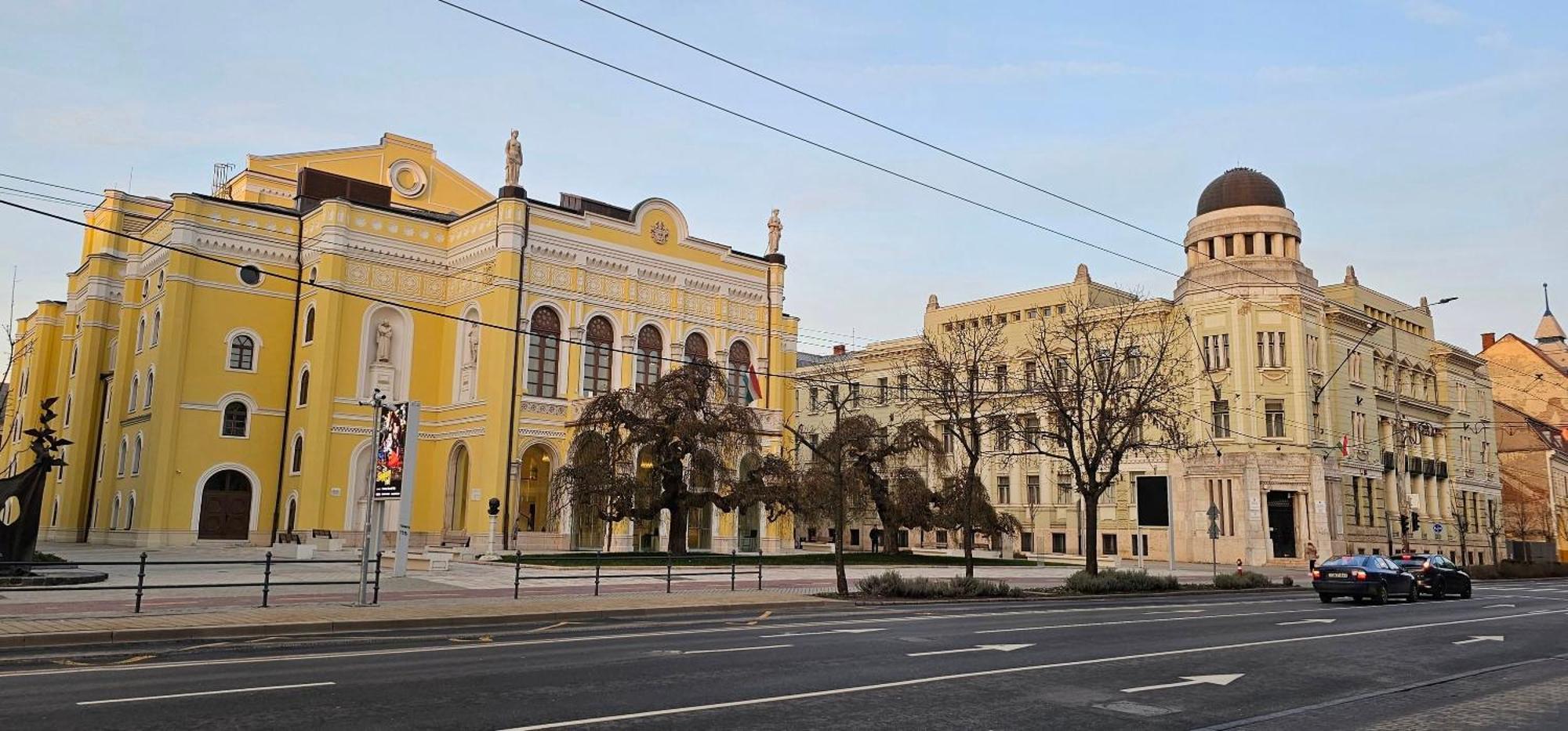 Centre Piac Flat Дебрецен