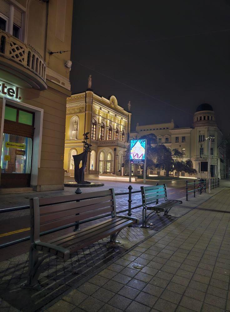Апартаменты Centre Piac Flat